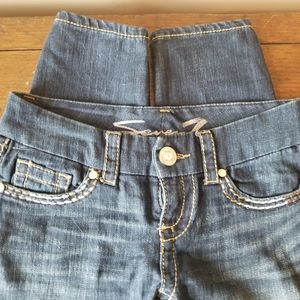 Seven7 Jeans